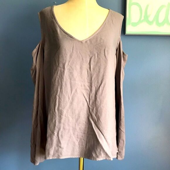 ANTHROPOLOGIE CLOTH & STONE Cold Shoulder Top  L - Picture 1 of 11